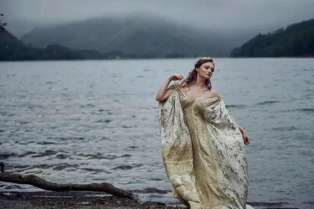 buttermere, lake district, actress, rogue management, destination photography, ursula schmitz, portrait, travel, lake, beauty, actress, Schauspielerin. fairytale, Märchen, dream photo shoot